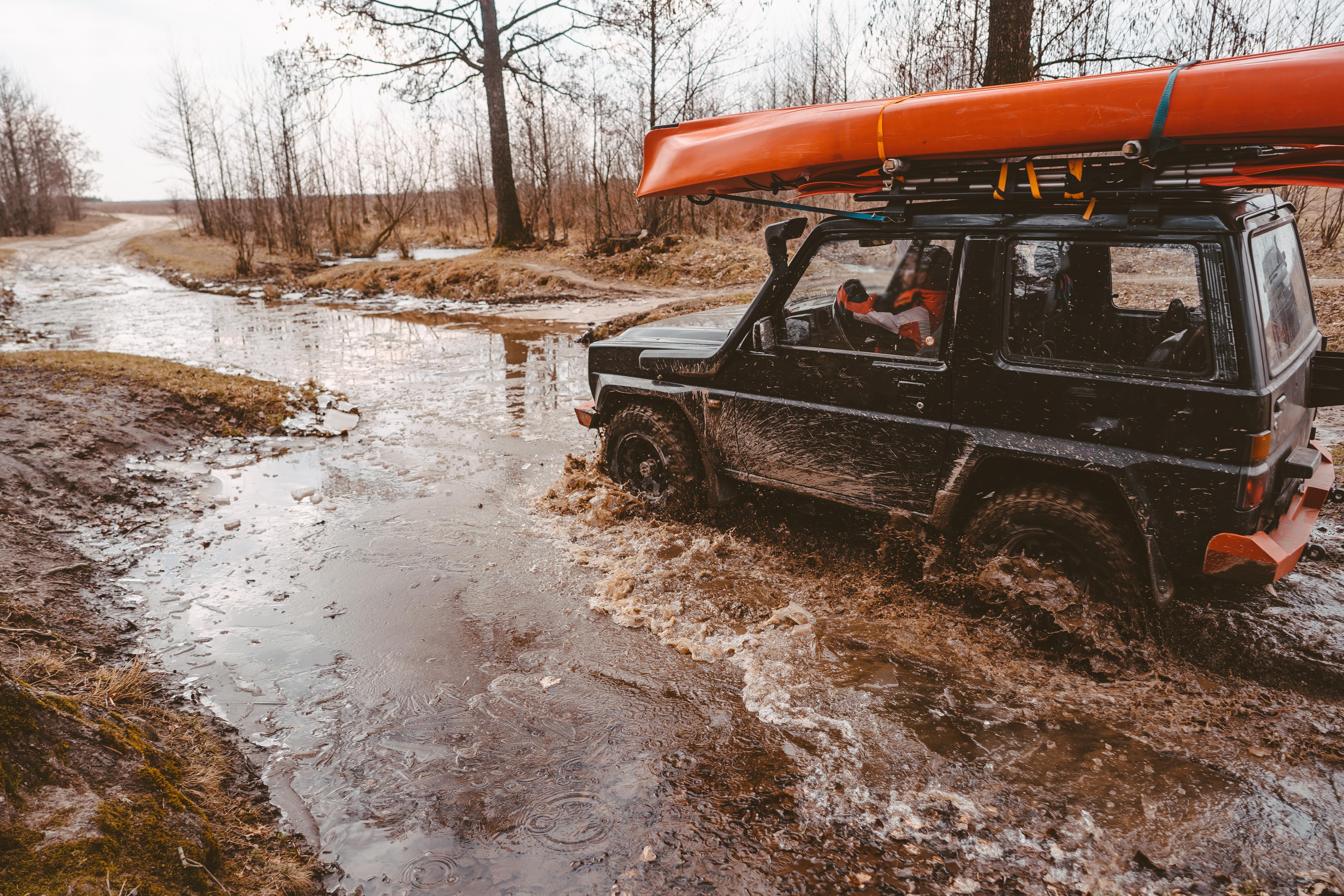 Off-road adventure tire dirt change